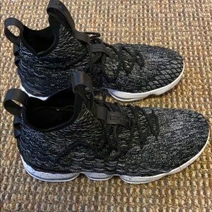Nike Lebron 15 “Ashes” 11